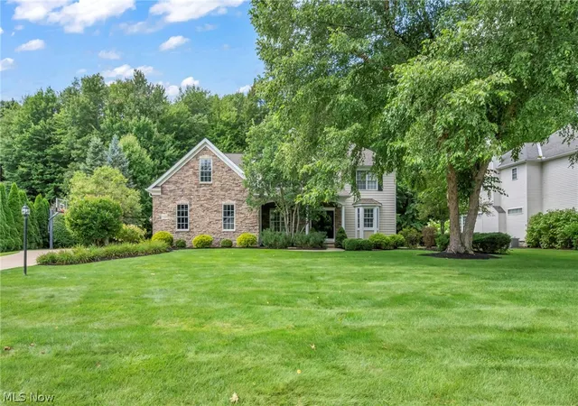 Photo 1 of Single family home for sale at 10928 Stonewycke Dr, Concord Twp, OH 44077 | MLS# 5233944 | Listing updated on 2026-09-02