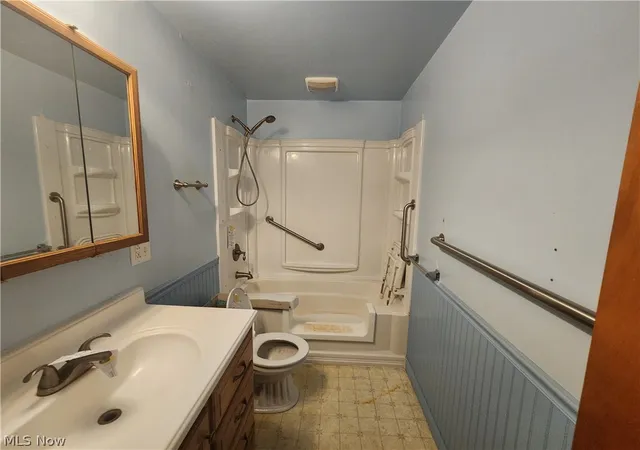 Photo 10 of Single family home for sale at 105 Helena Dr, Struthers, OH 44471 | MLS# 5239926 | Listing updated on 2026-09-08