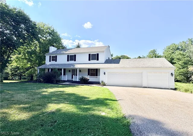Photo 1 of Sale Pending at 17610 Creekside Dr, Chagrin Falls, OH 44023 | MLS# 5238884 | Listing updated on 2026-09-05