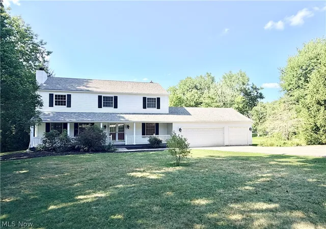 Photo 33 of Sale Pending at 17610 Creekside Dr, Chagrin Falls, OH 44023 | MLS# 5238884 | Listing updated on 2026-09-05