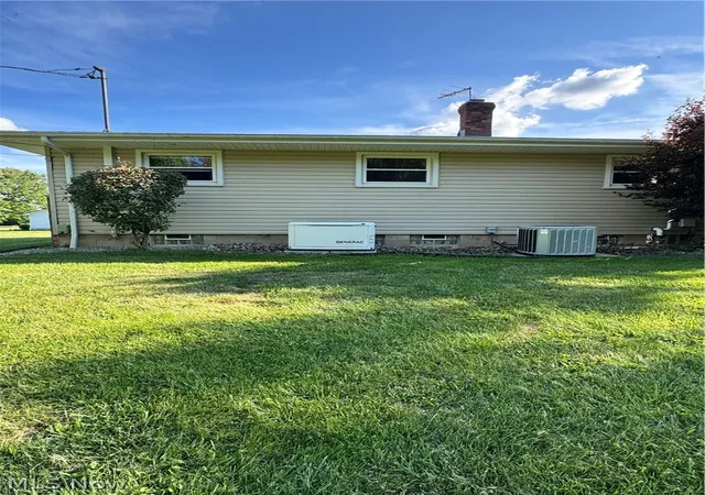 Photo 32 of Sale Pending at 1970 Kale Adams Rd Sw, Warren, OH 44481 | MLS# 5239981 | Listing updated on 2026-09-02