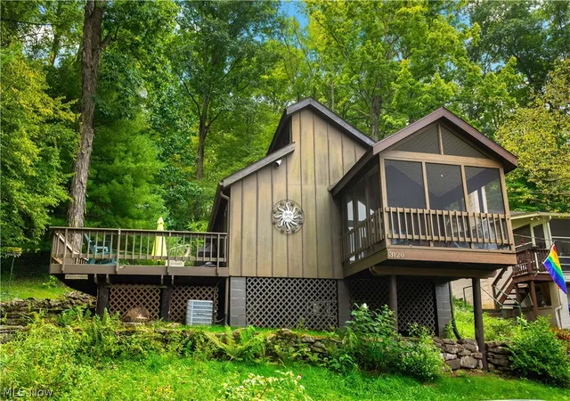 Photo 1 of Single family home for sale at 3120 Rockwood Dr Sw, Carrollton, OH 44615 | MLS# 5239948 | Listing updated on 2026-10-05