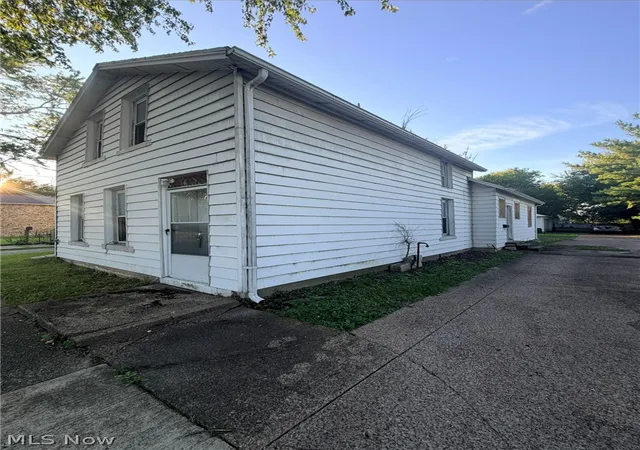 Photo 2 of Sale Pending at 1815 W Monroe St, Sandusky, OH 44870 | MLS# 5239898 | Listing updated on 2026-09-02