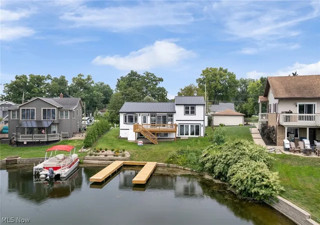 Photo 3 of Single family home for sale at 253 Aqua Blvd, Coventry, OH 44319 | MLS# 5240009 | Listing updated on 2026-09-30