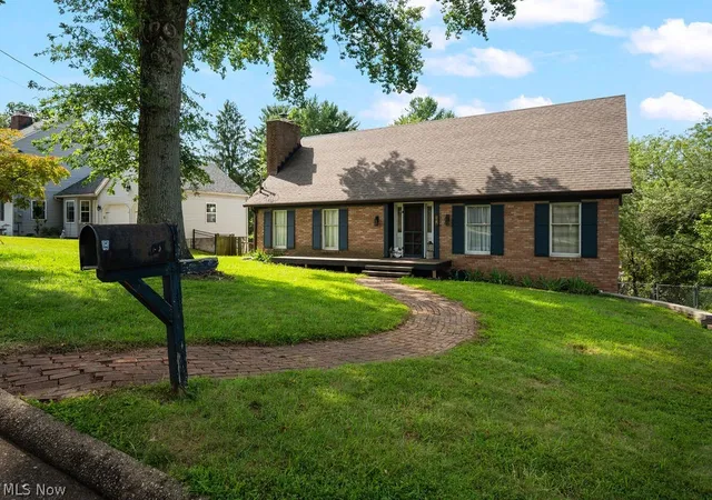 Single family home for sale at 14 Valley View Dr, Vienna, WV 26105 | MLS# 5240050
