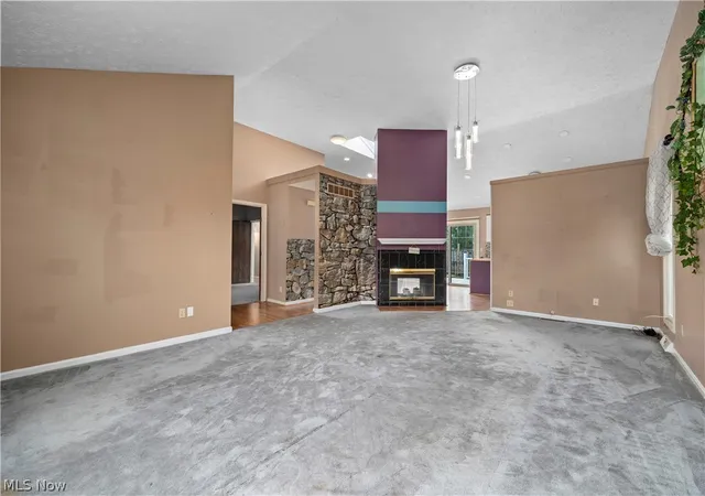 Photo 2 of Sale Pending at 4101 Ivanhoe Dr, Lorain, OH 44053 | MLS# 5240058 | Listing updated on 2026-09-11