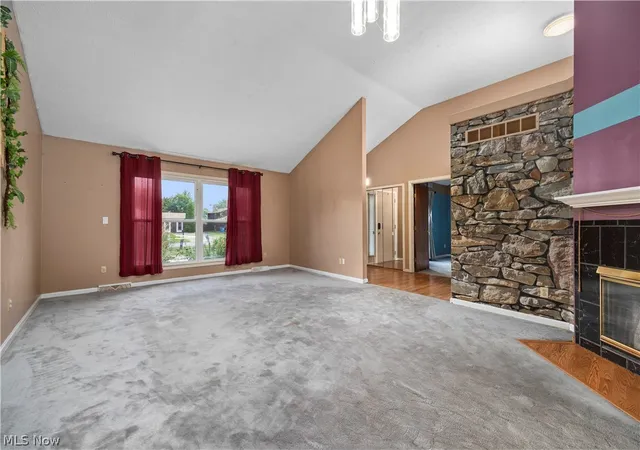 Photo 3 of Sale Pending at 4101 Ivanhoe Dr, Lorain, OH 44053 | MLS# 5240058 | Listing updated on 2026-09-11