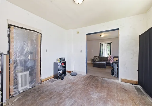 Photo 4 of Single family home for sale at 604 W 4Th St, Mansfield, OH 44906 | MLS# 5239119 | Listing updated on 2026-09-09