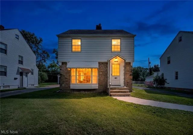 Photo 2 of Single family home for sale at 20618 Balfour Rd, Warrensville Heights, OH 44122 | MLS# 5234079 | Listing updated on 2026-09-11