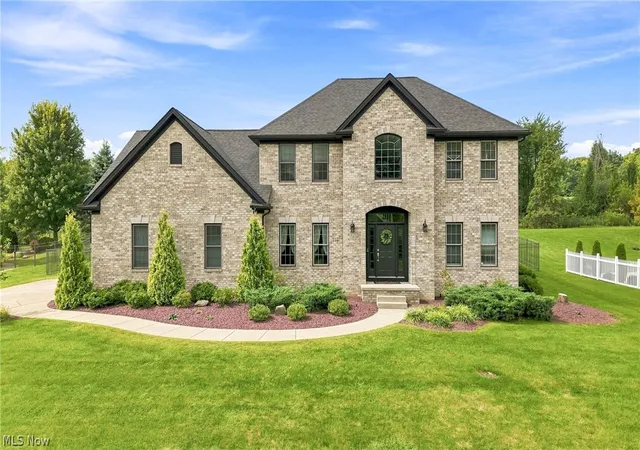 Photo 1 of Single family home for sale at 8518 Ivy Hill Dr, Poland, OH 44514 | MLS# 5239899 | Listing updated on 2026-09-04