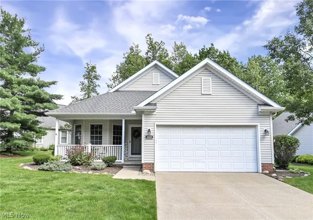 Photo 1 of Sale Pending at 1820 Hampton Run #3, Broadview Heights, OH 44147 | MLS# 5239528 | Listing updated on 2026-10-01
