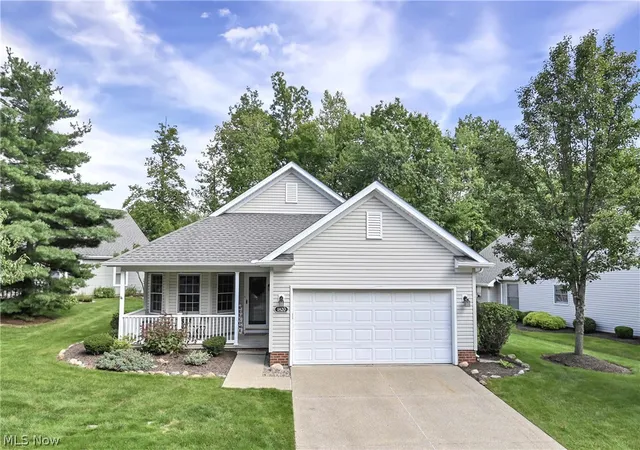 Photo 2 of Sale Pending at 1820 Hampton Run #3, Broadview Heights, OH 44147 | MLS# 5239528 | Listing updated on 2026-10-01