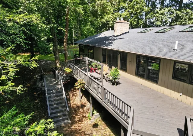 Photo 3 of Sale Pending at 4321 N Forest Ridge Dr, Ashtabula, OH 44004 | MLS# 5239162 | Listing updated on 2026-09-29