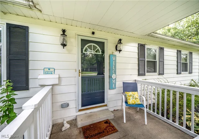 Photo 3 of Single family home for sale at 18018 Hillcrest Dr, Lake Milton, OH 44429 | MLS# 5239258 | Listing updated on 2026-09-20