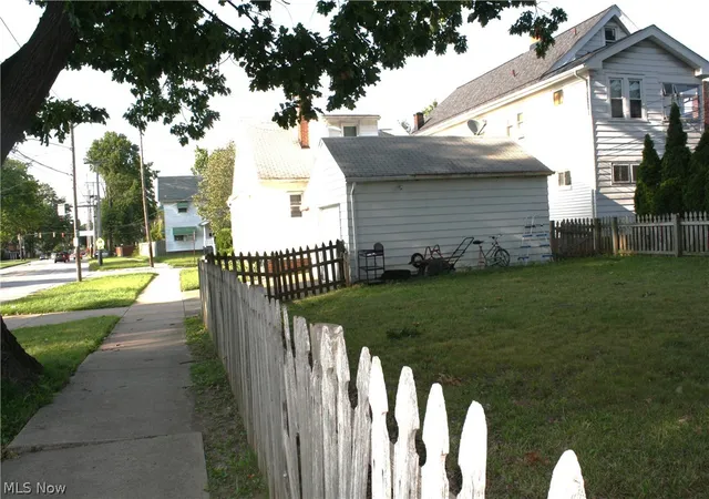 Photo 3 of Single family home for sale at 5315 Vandalia Ave, Cleveland, OH 44144 | MLS# 5240079 | Listing updated on 2026-09-14