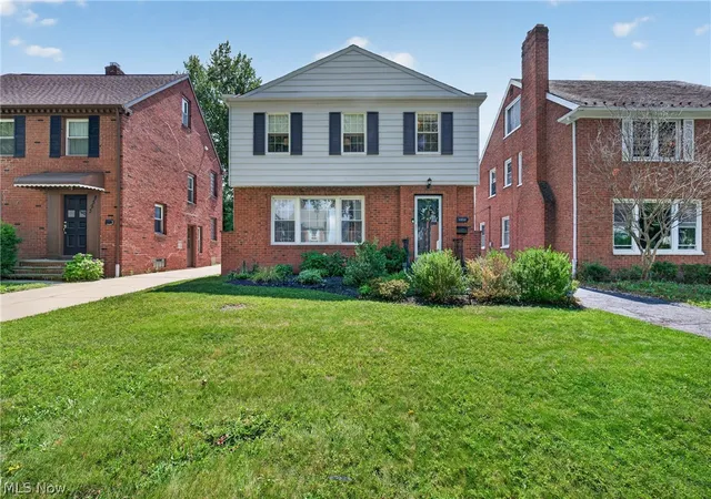 Photo 1 of Sale Pending at 3954 Lansdale Rd, University Heights, OH 44118 | MLS# 5238980 | Listing updated on 2026-10-06