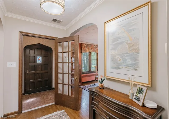 Photo 2 of Single family home for sale at 22499 Calverton Rd, Shaker Heights, OH 44122 | MLS# 5239476 | Listing updated on 2026-09-08