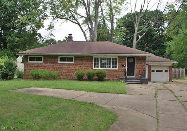 Photo 1 of Sale Pending at 3463 Clague Rd, North Olmsted, OH 44070 | MLS# 5239493 | Listing updated on 2026-09-17