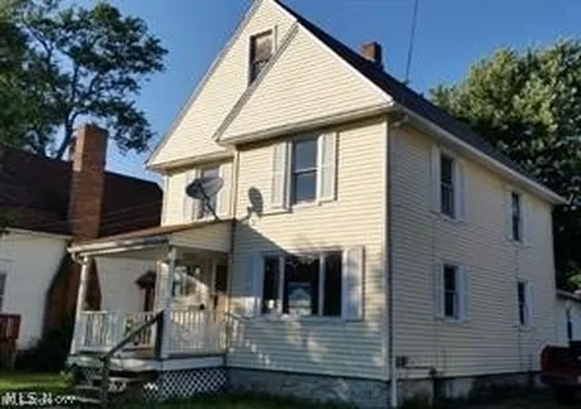 Photo 1 of Multi family home for sale at 137 Grove Dr, Ashtabula, OH 44004 | MLS# 5239965 | Listing updated on 2026-09-04