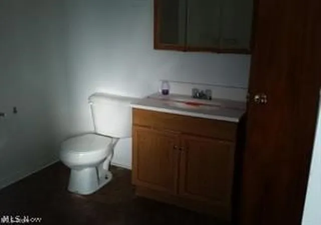 Photo 3 of House for sale at 137 Grove Dr, Ashtabula, OH 44004 | MLS# 5239965 | Listing updated on 2026-09-04