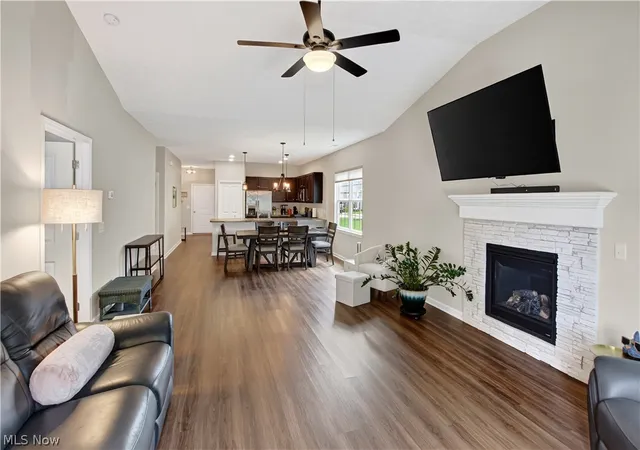 Photo 4 of Single family home for sale at 258 Silver Spring Cir, Elyria, OH 44035 | MLS# 5239648 | Listing updated on 2026-09-14
