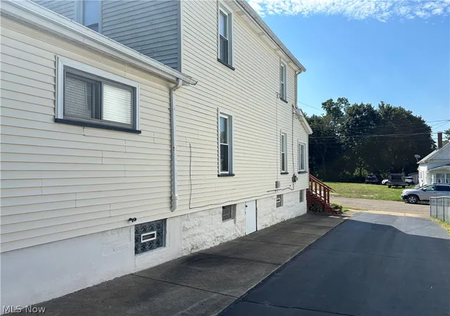 Photo 2 of Sale Pending at 180 Reed Ave, Campbell, OH 44405 | MLS# 5239618 | Listing updated on 2026-09-15