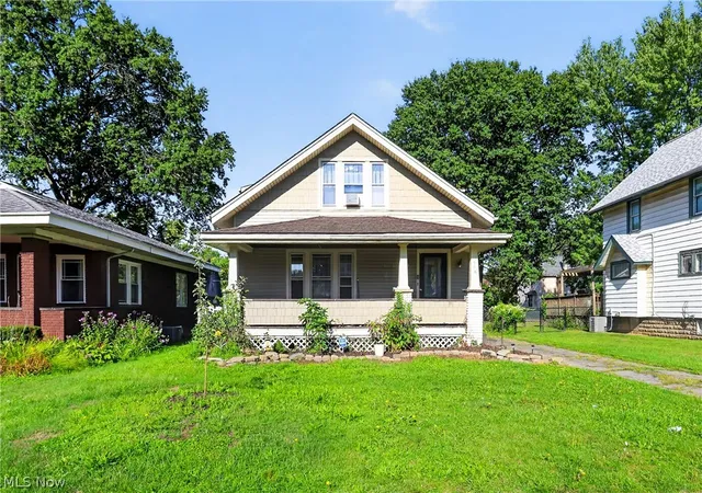Photo 1 of Single family home for sale at 568 Oak Knoll Ave Se, Warren, OH 44483 | MLS# 5231180 | Listing updated on 2026-09-03