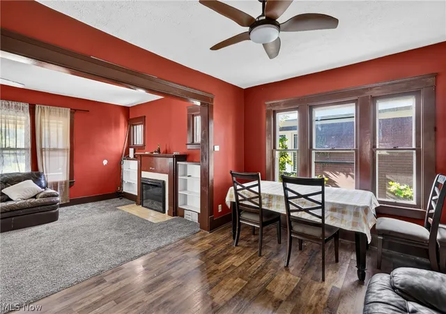 Photo 3 of Single family home for sale at 568 Oak Knoll Ave Se, Warren, OH 44483 | MLS# 5231180 | Listing updated on 2026-09-18