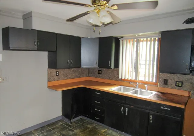Photo 2 of Sale Pending at 4067 E 187th St, Cleveland, OH 44122 | MLS# 5240275 | Listing updated on 2026-09-10
