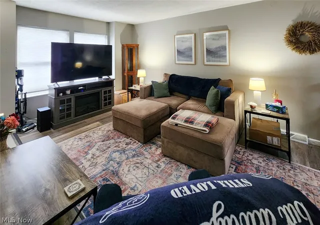 Photo 4 of Condo for sale at 3294 Woodland Trl #C, Cortland, OH 44410 | MLS# 5240290 | Listing updated on 2026-09-23