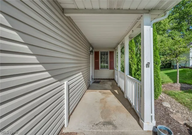 Photo 3 of Sale Pending at 1715 Jonathans #1314, Broadview Heights, OH 44147 | MLS# 5236522 | Listing updated on 2026-09-09