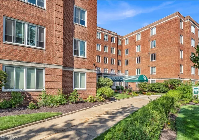 Photo 2 of Condo for sale at 19425 Van Aken Blvd #207, Shaker Heights, OH 44122 | MLS# 5240255 | Listing updated on 2026-09-02