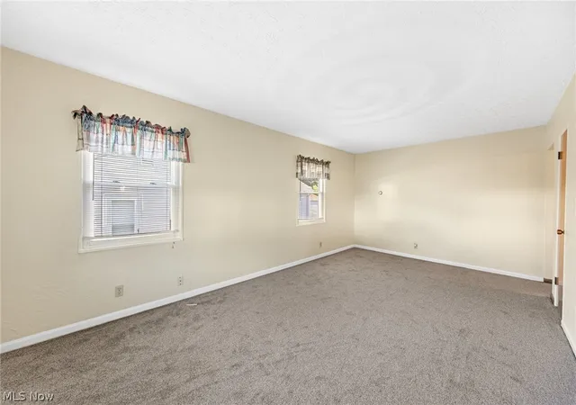 Photo 2 of Sale Pending at 500 Carver St Nw, Massillon, OH 44647 | MLS# 5238995 | Listing updated on 2026-09-10