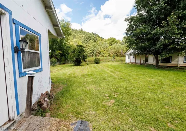 Photo 2 of Single family home for sale at 1843 Se Brightwood Road, New Philadelphia, OH 44663 | MLS# 5240342 | Listing updated on 2026-09-09