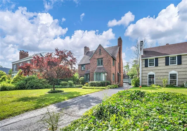 Photo 3 of Single family home for sale at 18126 Lomond Blvd, Shaker Heights, OH 44122 | MLS# 5239842 | Listing updated on 2026-09-11