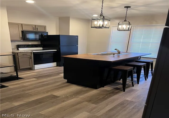 Photo 4 of Single family home for sale at 1201 18Th St Nw, Canton, OH 44703 | MLS# 5240364 | Listing updated on 2026-09-03