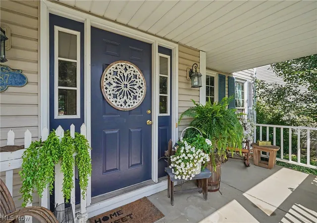 Photo 3 of Sale Pending at 4587 Edgewater, Stow, OH 44224 | MLS# 5214718 | Listing updated on 2026-09-08