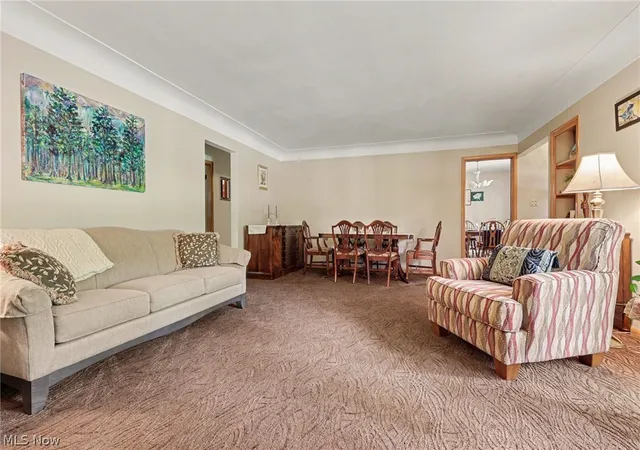 Photo 4 of Sale Pending at 7550 Beverly Dr, Independence, OH 44131 | MLS# 5239377 | Listing updated on 2026-09-12