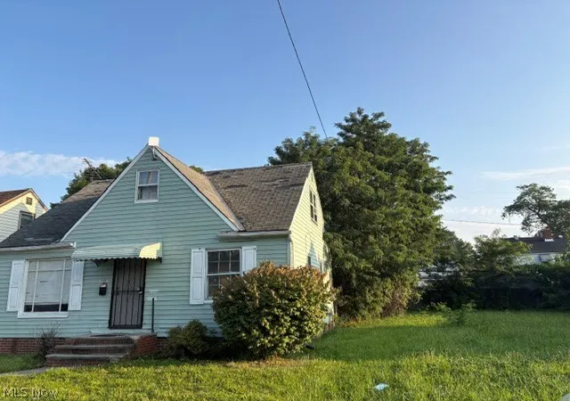 Photo 3 of Single family home for sale at 15807 Harvard Ave, Cleveland, OH 44128 | MLS# 5240328 | Listing updated on 2026-09-29
