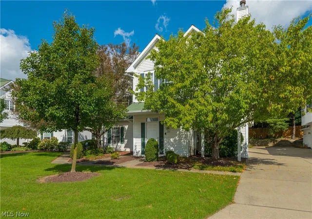Photo 2 of Sale Pending at 192 Vista Ct #10A, North Olmsted, OH 44070 | MLS# 5240412 | Listing updated on 2026-10-07