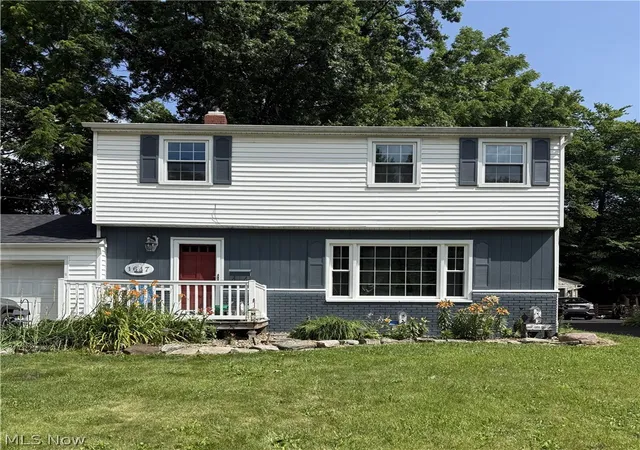 Photo 1 of Single family home for sale at 1647 Fairfax Rd, Akron, OH 44313 | MLS# 5237874 | Listing updated on 2026-09-09