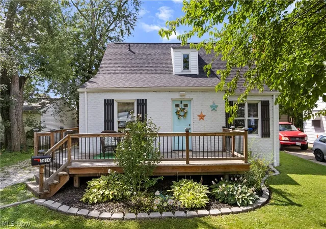 Photo 1 of Sale Pending at 2610 7th St, Cuyahoga Falls, OH 44221 | MLS# 5240053 | Listing updated on 2026-09-12
