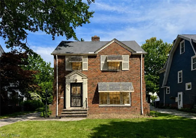 Photo 1 of Sale Pending at 869 Cambridge Rd, Cleveland Heights, OH 44121 | MLS# 5235025 | Listing updated on 2026-09-08