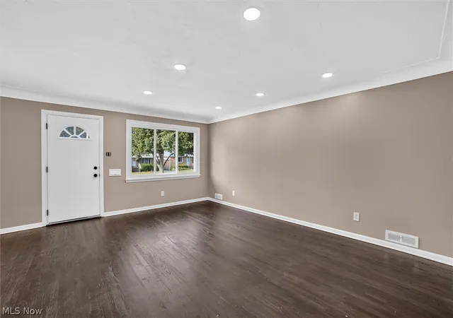 Photo 4 of Sale Pending at 3319 Norris Ave, Parma, OH 44134 | MLS# 5240357 | Listing updated on 2026-09-15