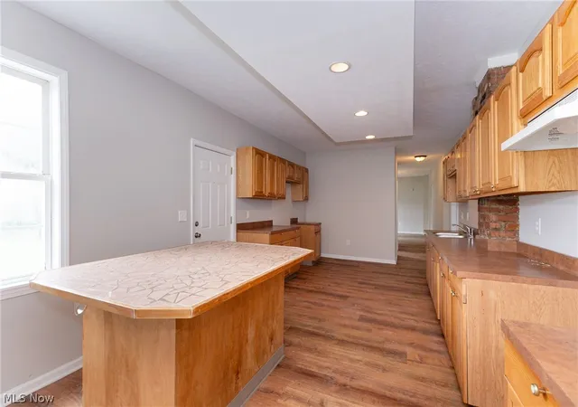 Photo 4 of Sale Pending at 6716 Fullerton Ave, Cleveland, OH 44105 | MLS# 5239513 | Listing updated on 2026-09-29