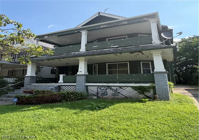 Photo 2 of Sale Pending at 621 E 128th St, Cleveland, OH 44108 | MLS# 5238753 | Listing updated on 2026-09-08