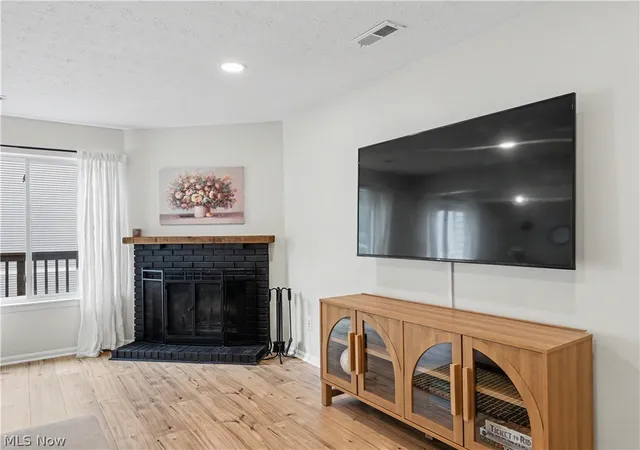 Photo 4 of Condo for sale at 22252 Center Ridge Rd, Rocky River, OH 44116 | MLS# 5239988 | Listing updated on 2026-09-08