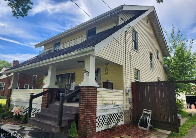Photo 1 of Single family home for sale at 932 Hardesty Blvd, Akron, OH 44320 | MLS# 5240499 | Listing updated on 2026-09-07