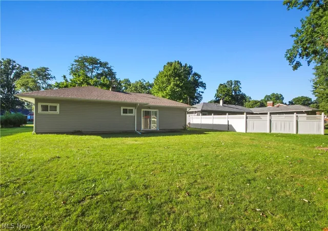 Photo 2 of Single family home for sale at 4171 Riverside Dr, Boardman, OH 44511 | MLS# 5235363 | Listing updated on 2026-09-10