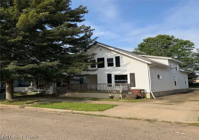 Photo 1 of Single family home for sale at 140 4th St Ne, New Philadelphia, OH 44663 | MLS# 5240554 | Listing updated on 2026-10-05